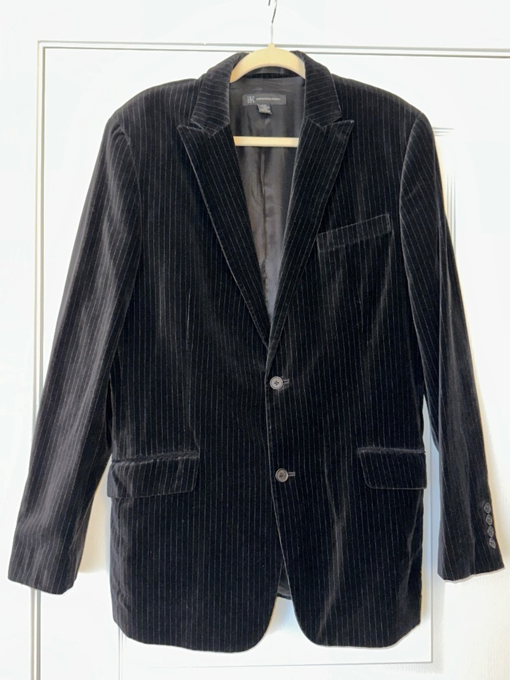 INC International Concepts men's black pinstripe velvet blazer Size 44L